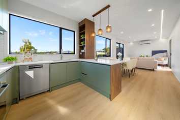 48A Sycamore Drive, Sunnynook