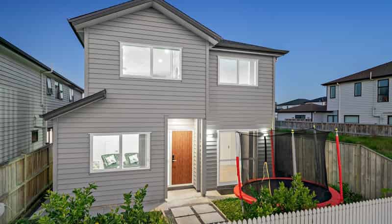 239 Murphy's Road, Flat Bush