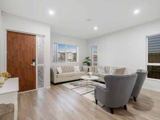 239 Murphy's Road, Flat Bush