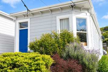 360 Adelaide Road, Newtown