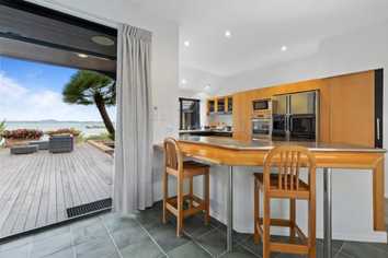 Auckland - Address withheld