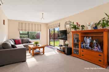 2/131 Carmen Road, Hei Hei