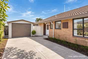 2/131 Carmen Road, Hei Hei