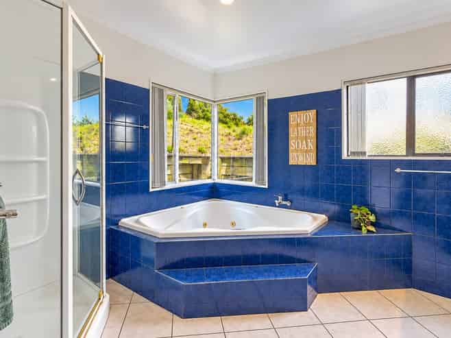 102 Cora Place, Thames