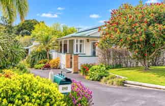 242 Tony Avenue, Thames