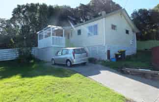 64 D'Oyly Drive, Stanmore Bay