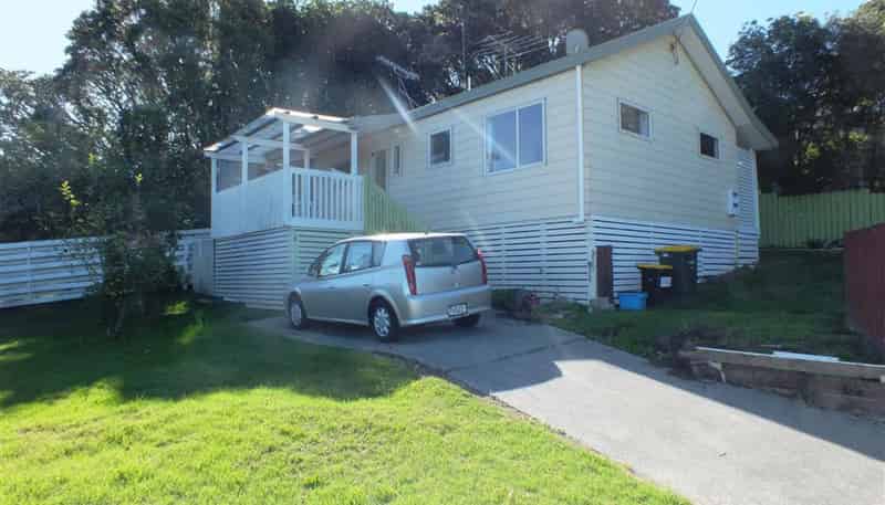 64 D'Oyly Drive, Stanmore Bay