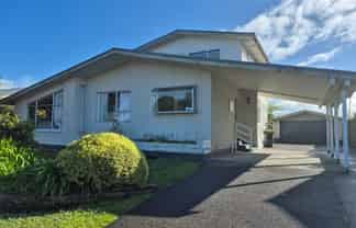 24 Whitcombe Terrace, Hokitika