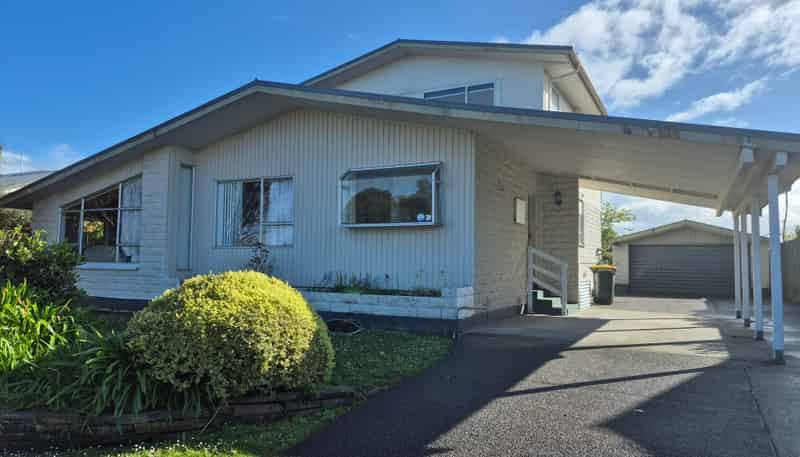 24 Whitcombe Terrace, Hokitika