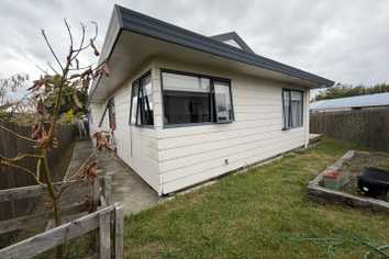 111 Arthur Crescent, Hilltop