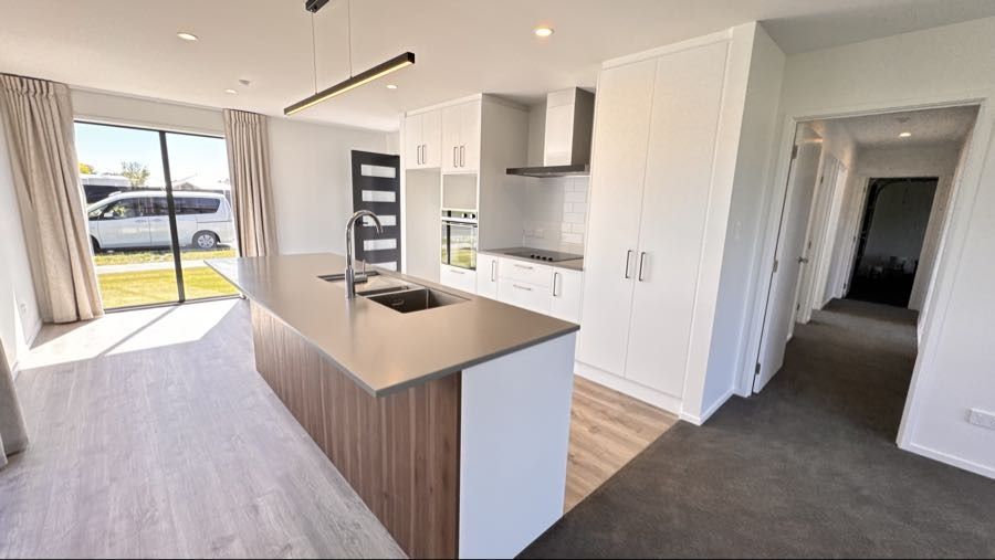 Charming 3-Bedroom Family Home for Rent in Ashburton 3