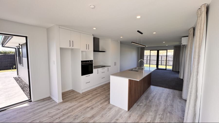 Charming 3-Bedroom Family Home for Rent in Ashburton 2