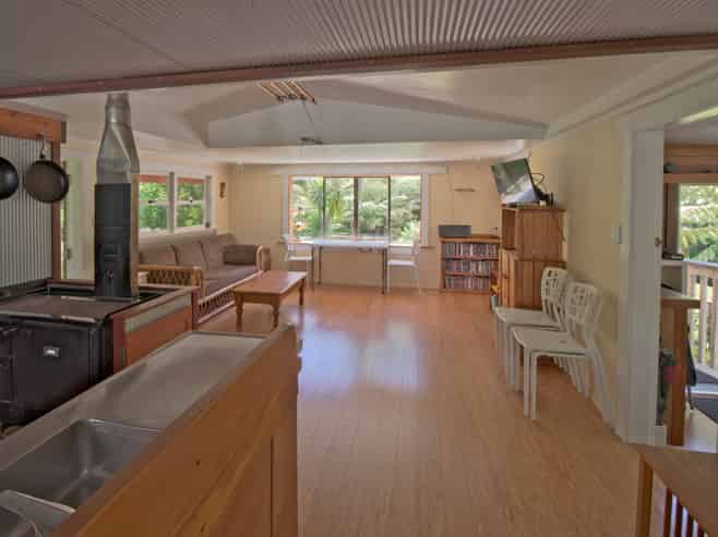 65 Cape Barrier Road, Great Barrier Island (Aotea Island)