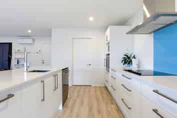 8 Cherry Avenue, DARFIELD