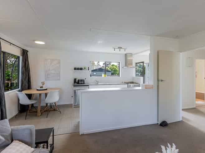 49A Leinster Avenue, Raumati South