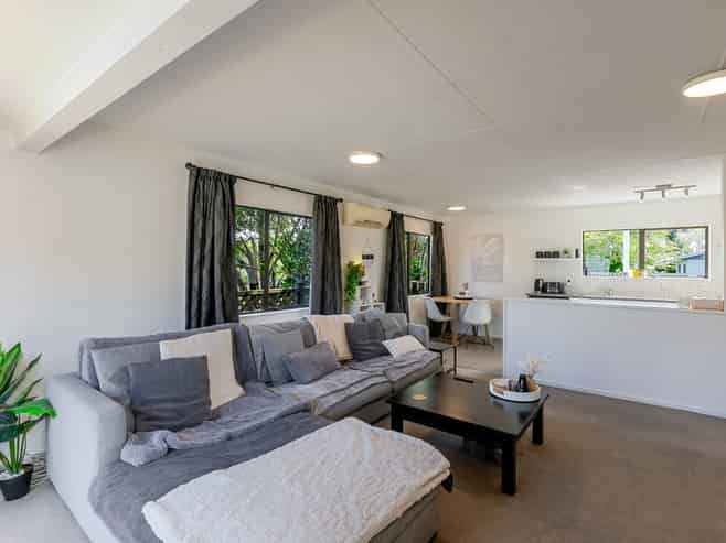 49A Leinster Avenue, Raumati South