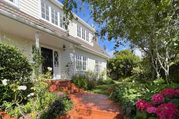 43 Simla Crescent, Khandallah