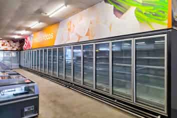 HIGH PROFILE RETAIL OPPORTUNITY
