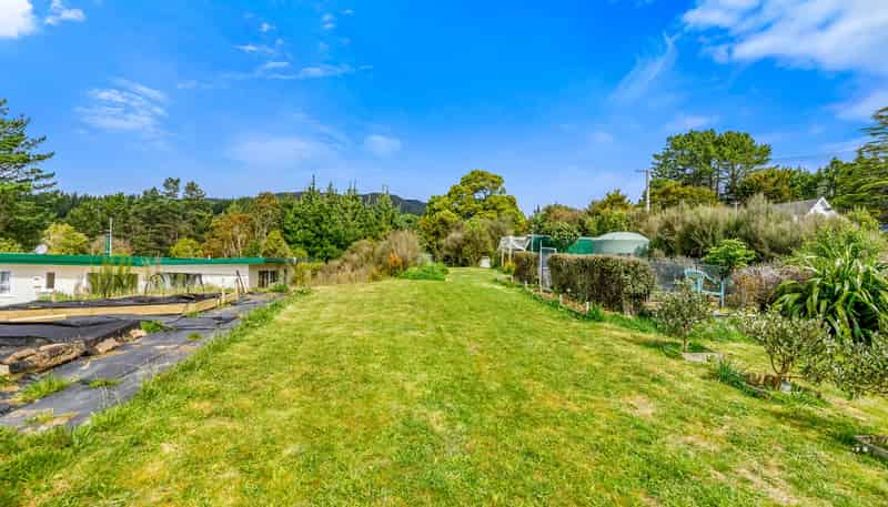 62 Kaitoke Loop, Kaitoke