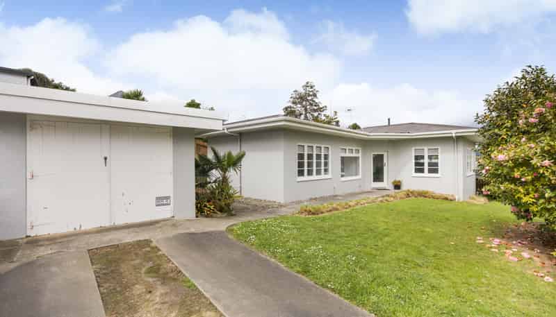 34 Rainforth Street, Roslyn