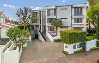 2A/36 Saint Stephens Avenue, Parnell