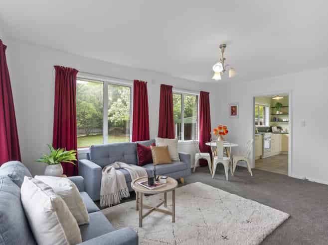 1/1 Gard Street, Silverstream