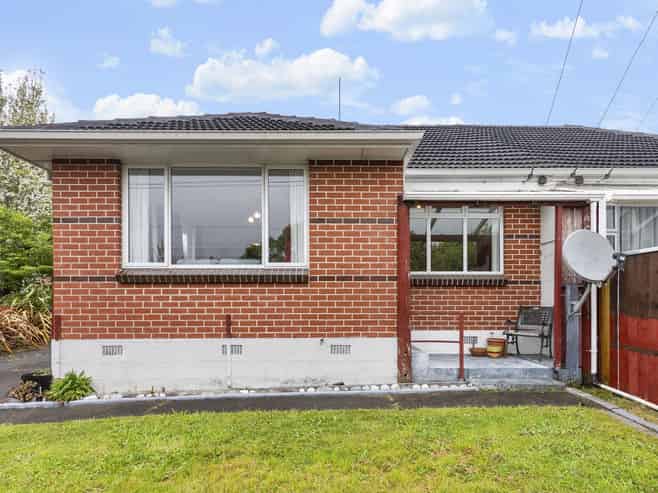 1/1 Gard Street, Silverstream