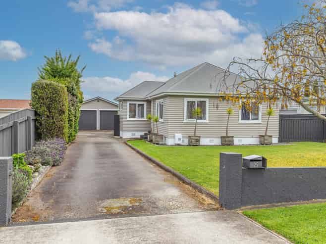 29 Edinburgh Street, Levin