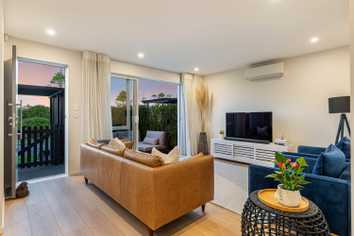 155 Millwater Parkway, Millwater