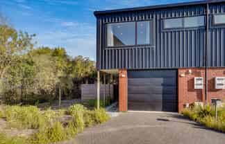 3 Jaspers Way, Rototuna