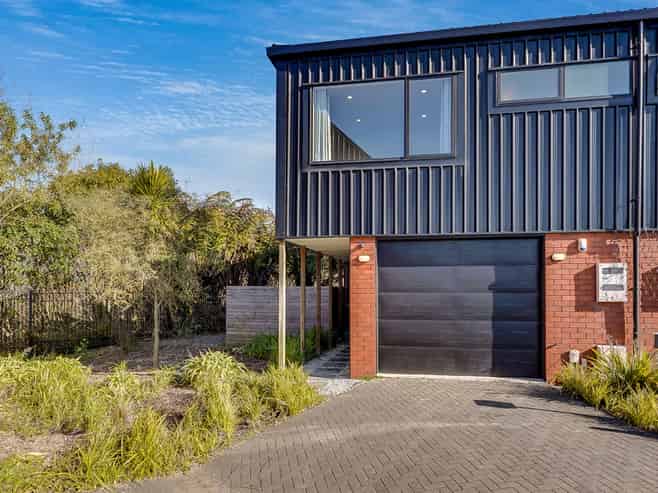 3 Jaspers Way, Rototuna