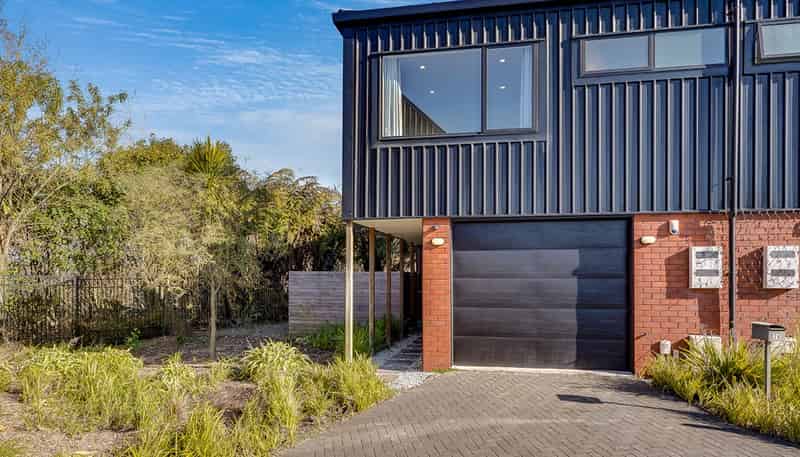 3 Jaspers Way, Rototuna