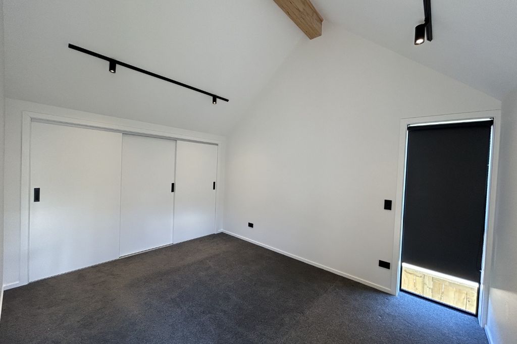 Modern Home in Hanleys 5