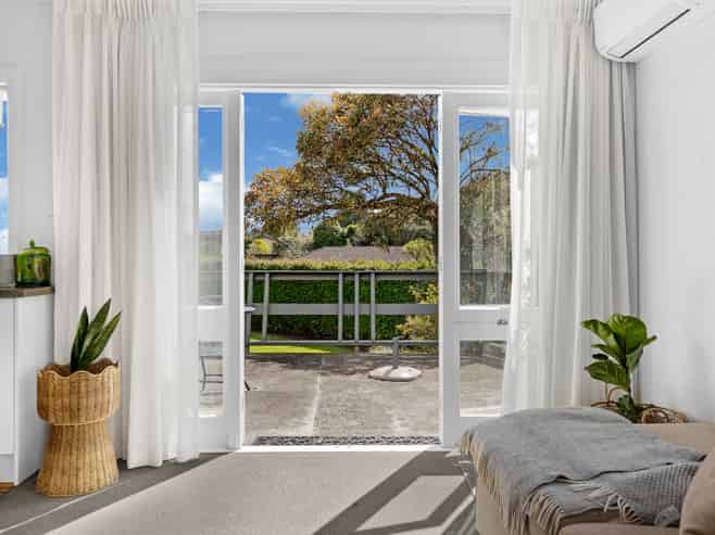 565 Buckland Road, Buckland