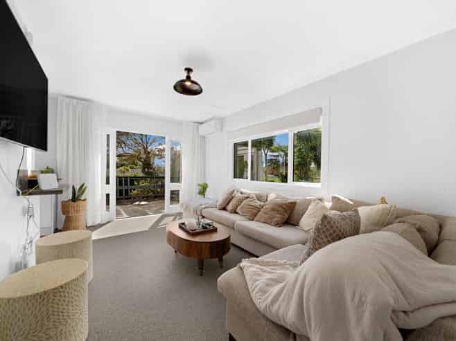 565 Buckland Road, Buckland