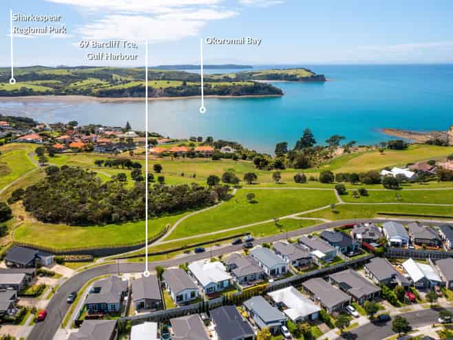 69 Barcliff Terrace, Gulf Harbour