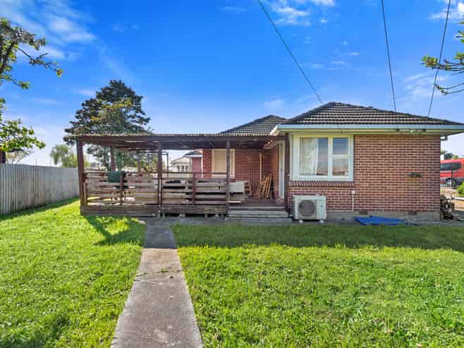 41A Pages Road, Linwood