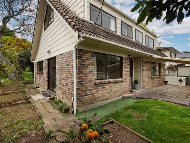 1260 New North Road, Avondale