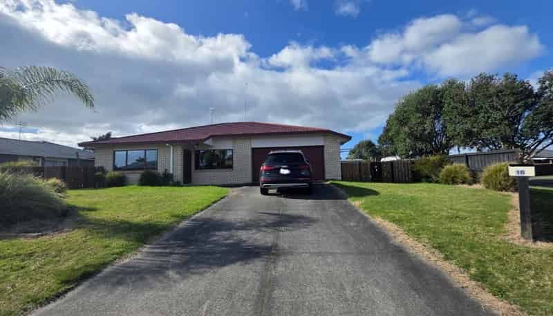 16 Romana Crescent , Papamoa