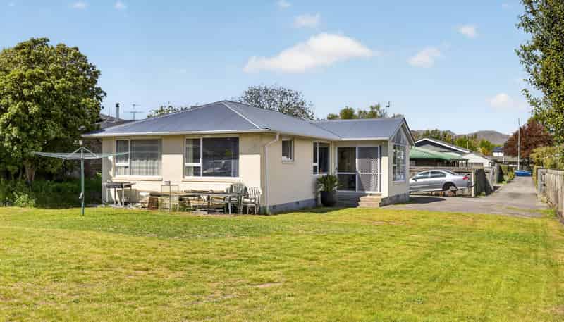 305 Woodham Road, Linwood