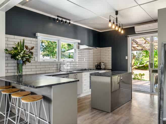 760 Childers Road, Elgin
