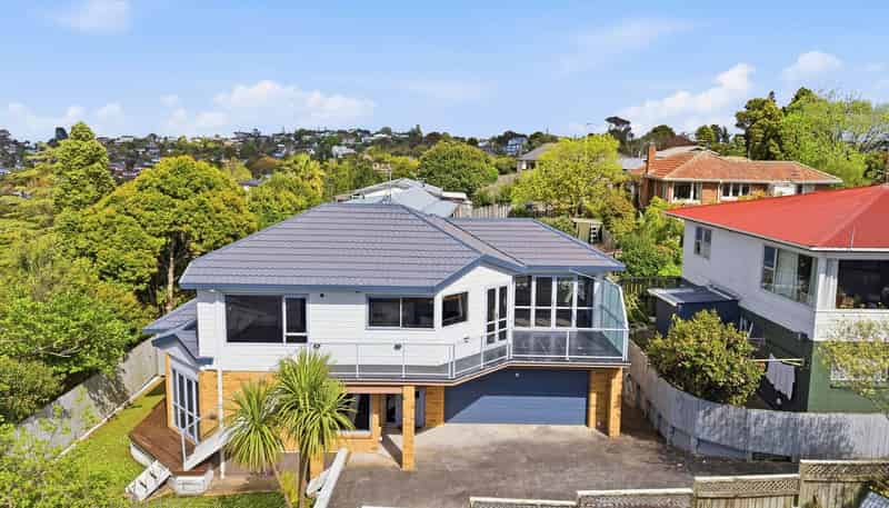 2/75A Target Road, Totara Vale