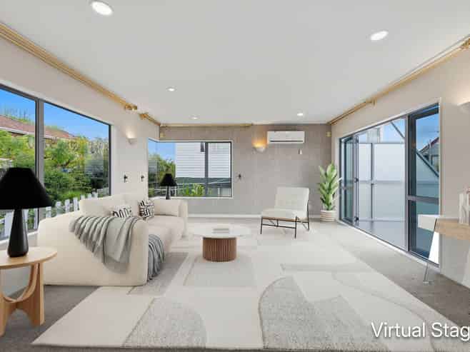 2/75A Target Road, Totara Vale