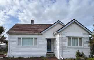 946 Dominion Road, Mount Roskill