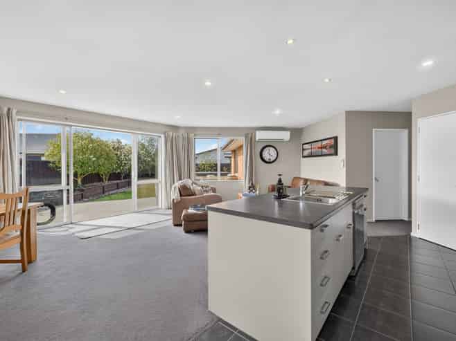 3 Kahuraki Drive, Pegasus