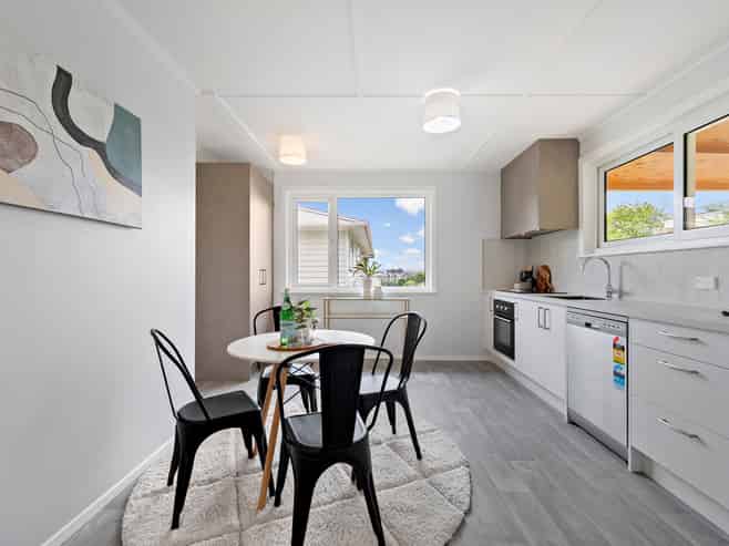 68 Tremewan Street, Tawa