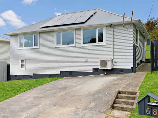 68 Tremewan Street, Tawa