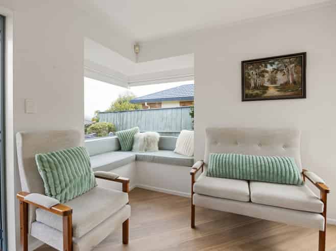 14 West Ridge Drive, Western Heights