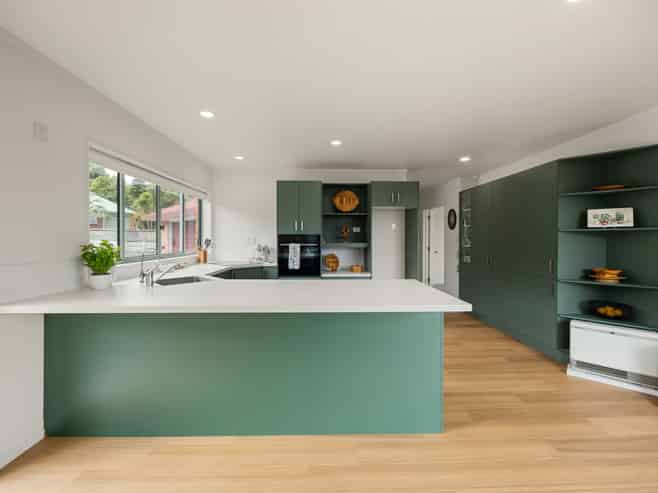 14 West Ridge Drive, Western Heights