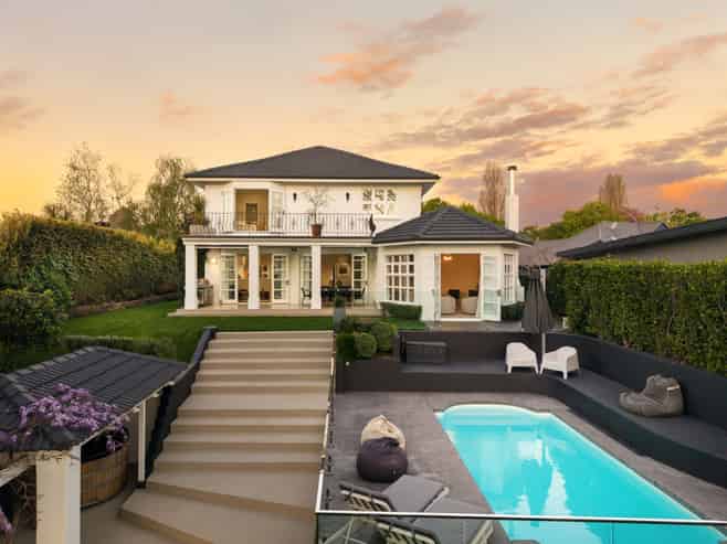 567 River Road, Fairfield
